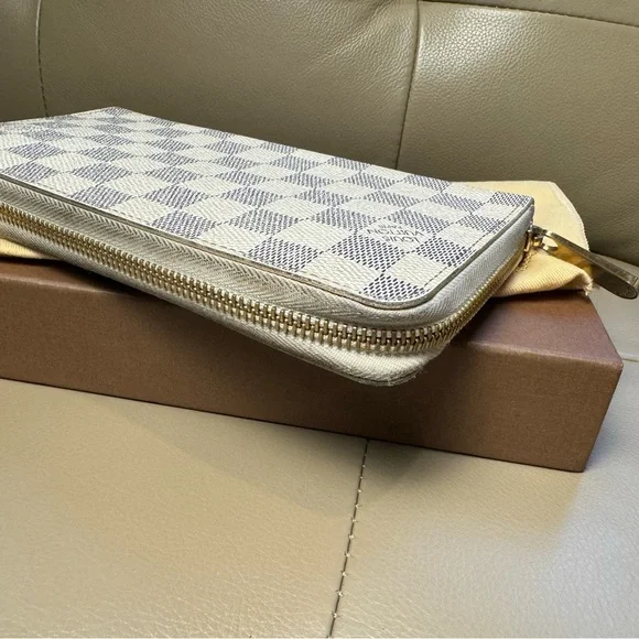 Louis Vuitton Zippy Organizer Damier Azur canvas - Picture 15 of 15